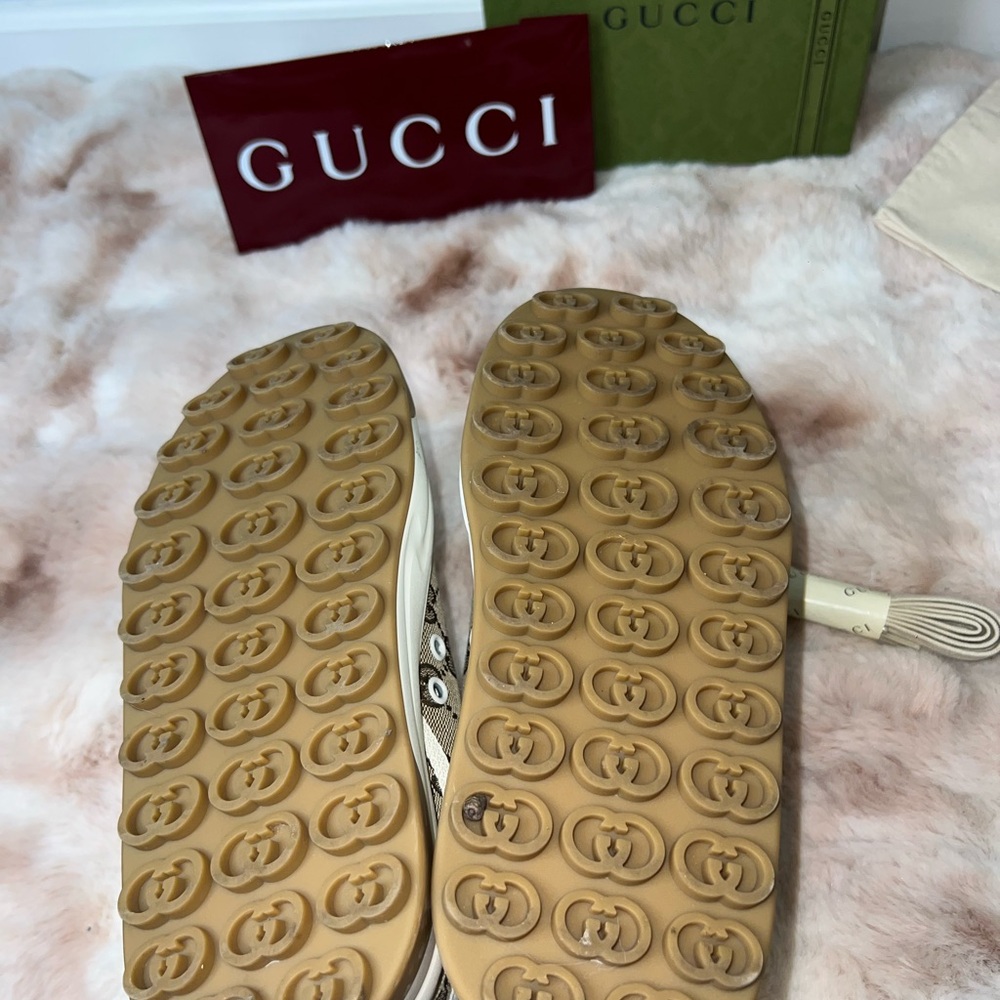 Gucci Beige and White Logo Sneakers - Picture 6 of 7